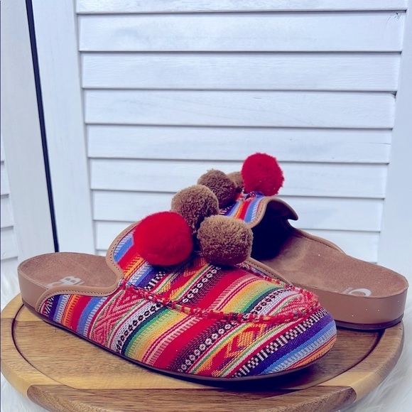 GB Gianni Bini l Aztec Multicolor Pom Pom Mule Sliders Slip On Colorful Sz. 9.5 - Picture 4 of 12